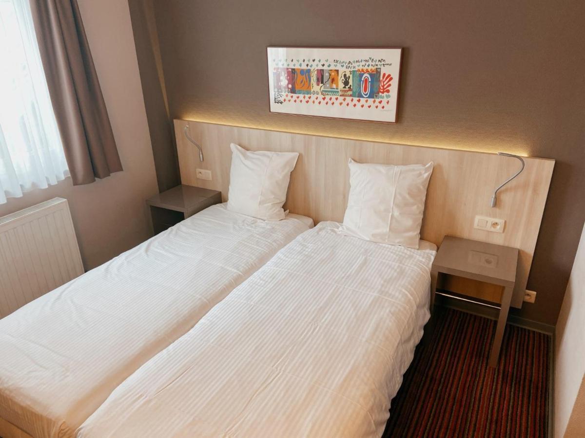 Hotel Les100Ciels サン・テュベール エクステリア 写真